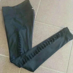 Aerie Small Black Leggings with  Ruffles Sides